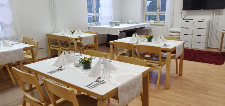 Karhunsalon kylätalo
